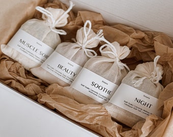 ESSENTIALS Bath Pouches - Set of 4 Luxurious Bath Soaks, Night, Beauty, Muscle Sore, Soothe. Aromatherapy Bath Gifts. Spa Gift Set For Her