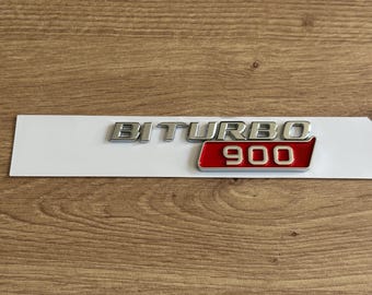 Emblema Biturbo 900 con logo, cromado gris y rojo, 14,5 cm x 2,2 cm.