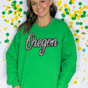 Sequin Cursive Oregon Sweatshirt