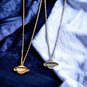 Collar de encanto celestial Colgante de acero inoxidable Dainty Moon y Saturn 925, conjunto de joyas, collares astrológicos de amistad, regalo para ella imagen 5