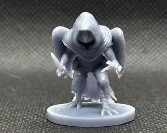 Owlin Rogue Resin Mini | 28mm Stealth Character for Dungeons & Dragons, Pathfinder TTRPG