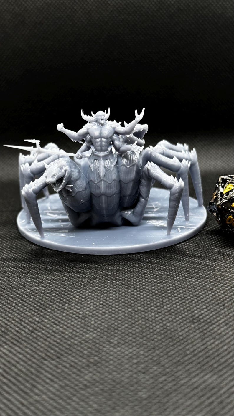 Miniatura de Miska la Araña Lobo / Monstruo de fantasía de 28 mm / Miniatura de resina sin pintar para D&D, Pathfinder y TTRPG imagen 7
