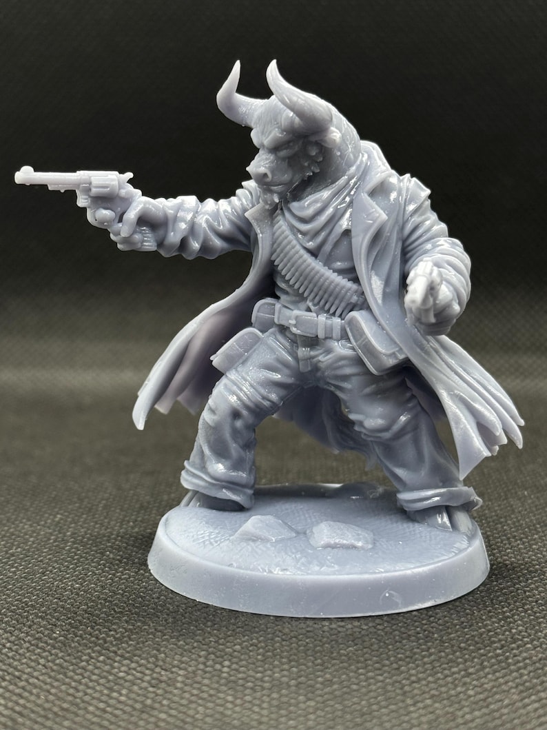 Minotaur Western Gunslinger Miniature Scaleable | TTRPG Tabletop RPG Figure | DnD Pathfinder Mini image 4