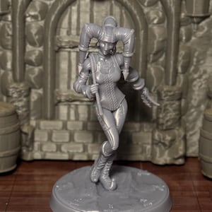 Jester Construct Miniature | 28mm Scale Resin Figure | M3DM | D&D Pathfinder RPG