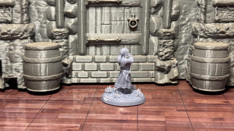 Halfling Bard Miniature | 28mm Scale 3D Printed Halfling Musician | D&D Pathfinder Resin Miniature | Siraya Tech Tenacious Easy Grey image 8