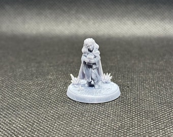 Female Halfling Wizard Scaleable Miniature | TTRPG Fantasy Spellcaster