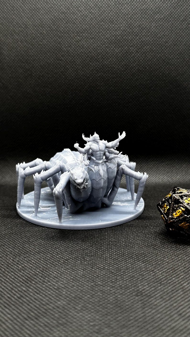 Miniatura de Miska la Araña Lobo / Monstruo de fantasía de 28 mm / Miniatura de resina sin pintar para D&D, Pathfinder y TTRPG imagen 5