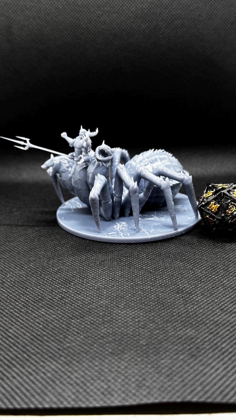 Miniatura de Miska la Araña Lobo / Monstruo de fantasía de 28 mm / Miniatura de resina sin pintar para D&D, Pathfinder y TTRPG imagen 4