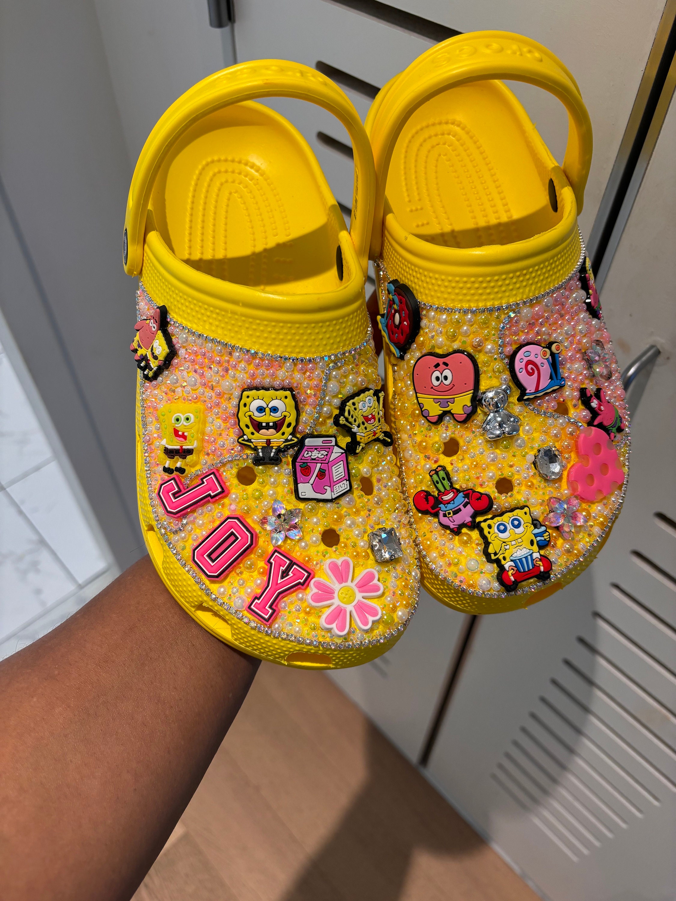 custom spongebob crocs