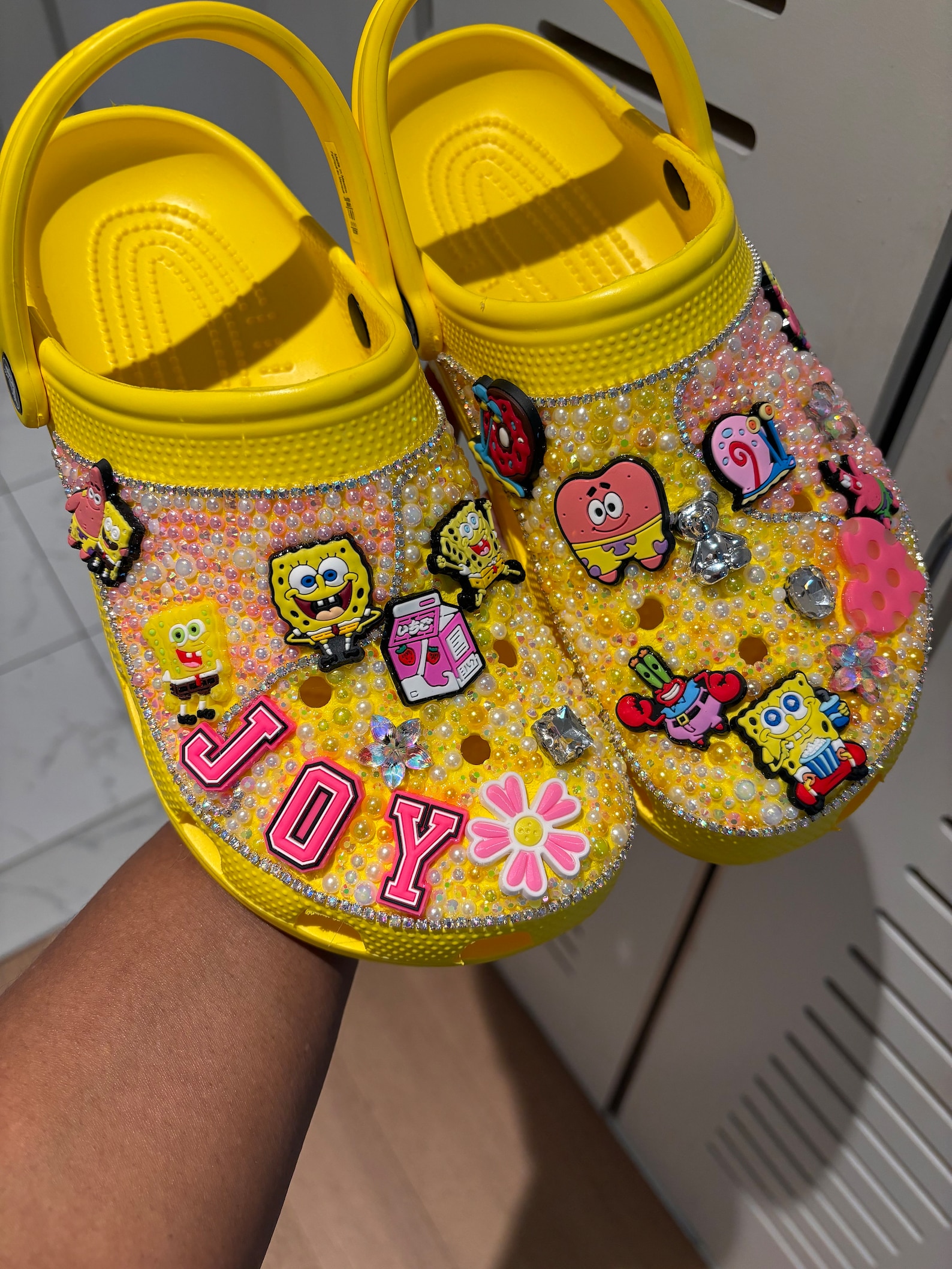 custom spongebob crocs