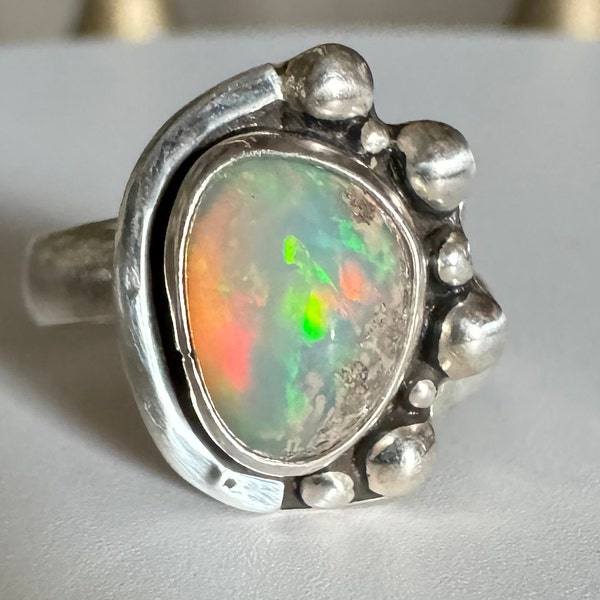 925 sterling silver opal Ring,vintage jewelry,minimalist jewelry,boho jewelry,gifts ideas,handmade made in Mexico,must have,opal jewelry