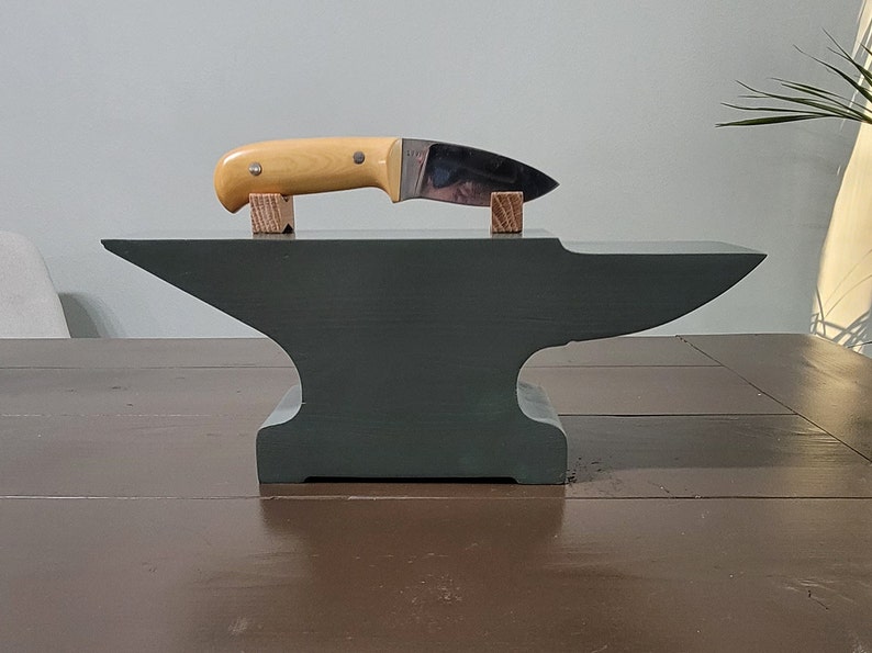 Personalized Anvil Knife Display - Etsy