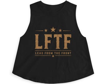 Top corto LFTF Lead From The Front / Inspirado en el estilo militar, con estrellas y rayas