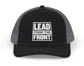 Gorra trucker Snapback Lead From The Front / Parche con texto en bloque en negrita