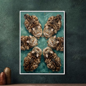 Może przedstawiać: Oprawione dzieło sztuki przedstawiające sześć puszystych brązowych i płowych kotów ułożonych w okrąg na turkusowym tle. Koty patrzą w górę, tworząc symetryczną kompozycję. Grafika jest wystawiona na ciemnozielonej ścianie.