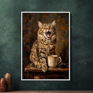 Może przedstawiać: Oprawiony wydruk artystyczny przedstawiający ziewającego kota z brązowym i czarnym futrem. Kot siedzi na drewnianym stole obok kubka do kawy z kroplami. Tło to ciemny, teksturowany, abstrakcyjny obraz.