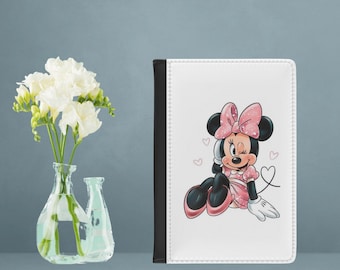 Minnie Mouse Print Passport Cover on White Background - Black PU Faux Leather Holder