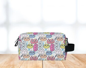 Kitten Pattern Toiletry Bag - Cute Travel Accessory in Polyester Broadcloth