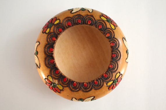 Vintage carved wood box & painted plate - colorfu… - image 7