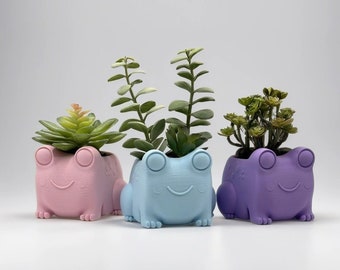 Frog Cute Planter | Frog Cute Pot | Cartoon Frog Planter | Novelty Cute Planter | Quirky Tree Pot | Colourful Planter | Froggy Planter