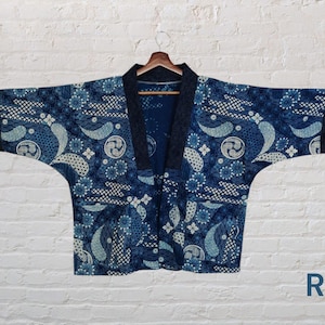 Blue Indigo Yukata / Kimono Noragi Style leichte Sommerjacke / Baumwoll-Cardigan Free Size / Unisex Mann Frau / Einzigartiges trendiges gedrucktes Muster
