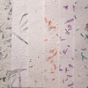 Mulberry paper with petal leaves flowers wood fiber eco-friendly natural Pack of 10 sheets A4