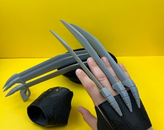 Wolverine Claw Replica – Wearable 3D Printed Cosplay Accessory