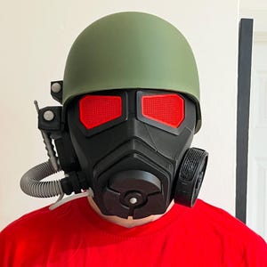 NCR Veteran Ranger Helmet – 3D-Printed Post-Apocalyptic Cosplay Helmet with Customizable Fit