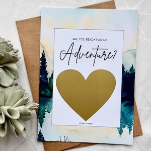 à gratter faire-part de grossesse | Déguisement bébé prêt pour l'aventure | Option pour le texte ou la photo de l'échographie, du couple et plus encore !