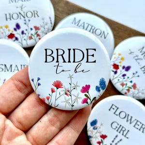 Floral Bridal Shower Pins | Bride, Bridesmaid Wedding Party Favors