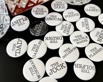 Recuerdos para despedidas de soltero / Apodos divertidos para padrinos de boda / Botones personalizados para despedidas de soltero