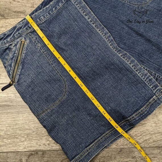 Liz Claiborne Wrap Denim Skort Size 10 - image 5