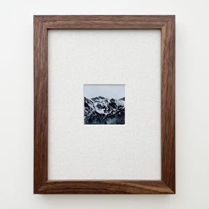 Solid Walnut Frame with Large Mat – Minimalist Wooden Picture Frame, Gallery Style - Wooden Picture Frame - Walnut - Thin and simple