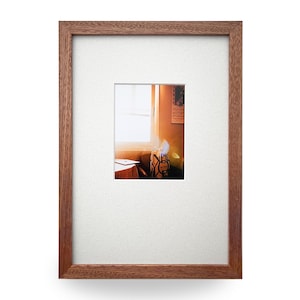 Solid Mahogany Frame with Large Mat – Minimalist Wooden Picture Frame, Gallery Style - Wooden Picture Frame - Thin and simple