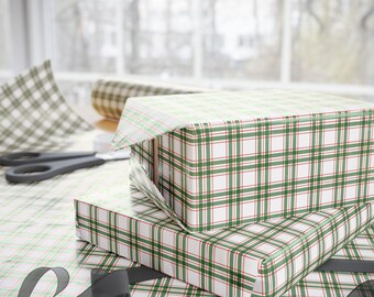 Plaid Wrapping Paper Roll Festive Holiday Party Gift Wrap