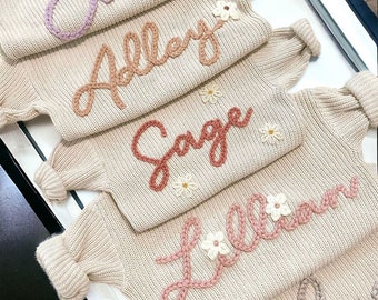 Personalisierte Baby Pullover mit personalisierten Namen bestickt gestrickte Sweatshirt für Neugeborene Babyparty & Muttertagsgeschenk für ihren benutzerdefinierten Pullover