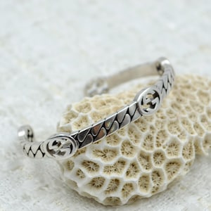 Vintage Gucci GG Silver Bangle Bracelet with GG interlocks design