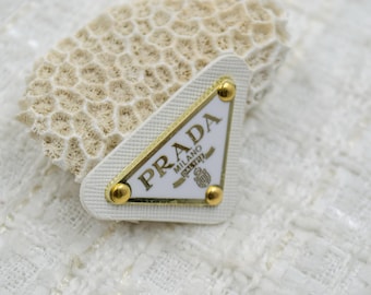 Vintage Triangle Shape Sew On Badge White and Gold