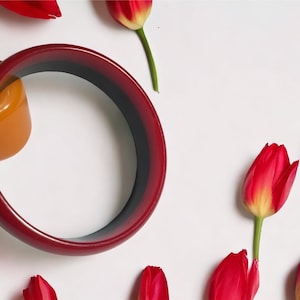 Vintage Red and Black Laminated Bakelite Bangle