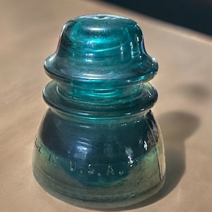 VTG Antique Hemingray No.42 RDP  Blue Aqua Glass Insulator Made in the USA