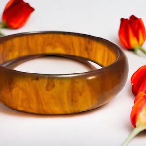 Vintage Tortoiseshell Marbled Bakelite Bangle Bracelet Thick Domed Stunning