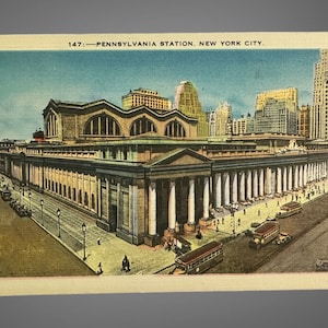 Carte postale vintage des années 40 Station de New York en Pennsylvanie sur du linge de maison non étalé. #147