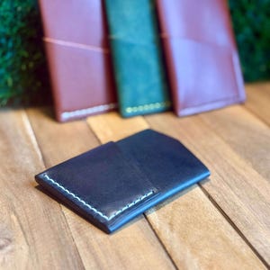 Porte-cartes en cuir fait main | Cuir naturel | Style moderne/vintage | Tannage végétal | Design durable et élégant RFID pour homme