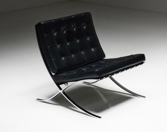 KNOLL Barcelona Chair by Mies van der Rohe leather black chrome Bauhaus