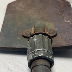 Vintage WWII US Army Folding Shovel, ca. mid 1940&#39;s