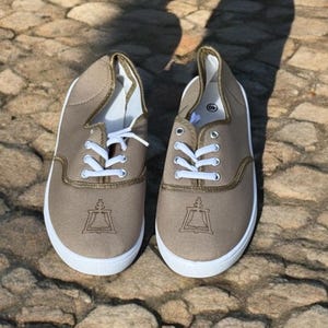 Raincross tennis shoes Riverside California Khaki