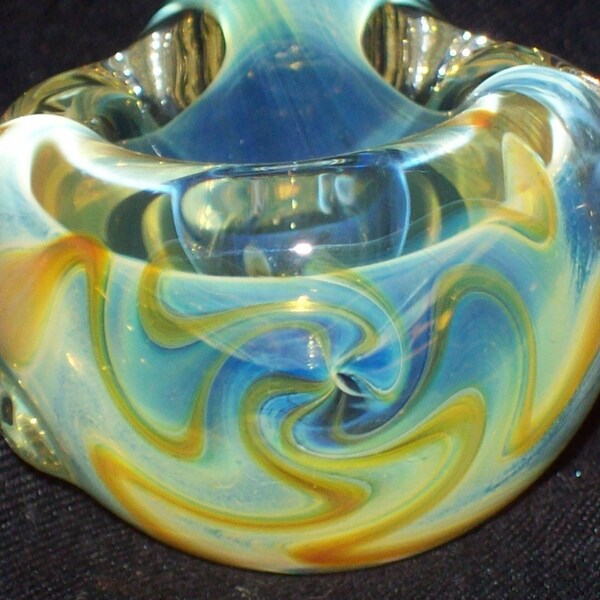 Color Changing Glass Pipe