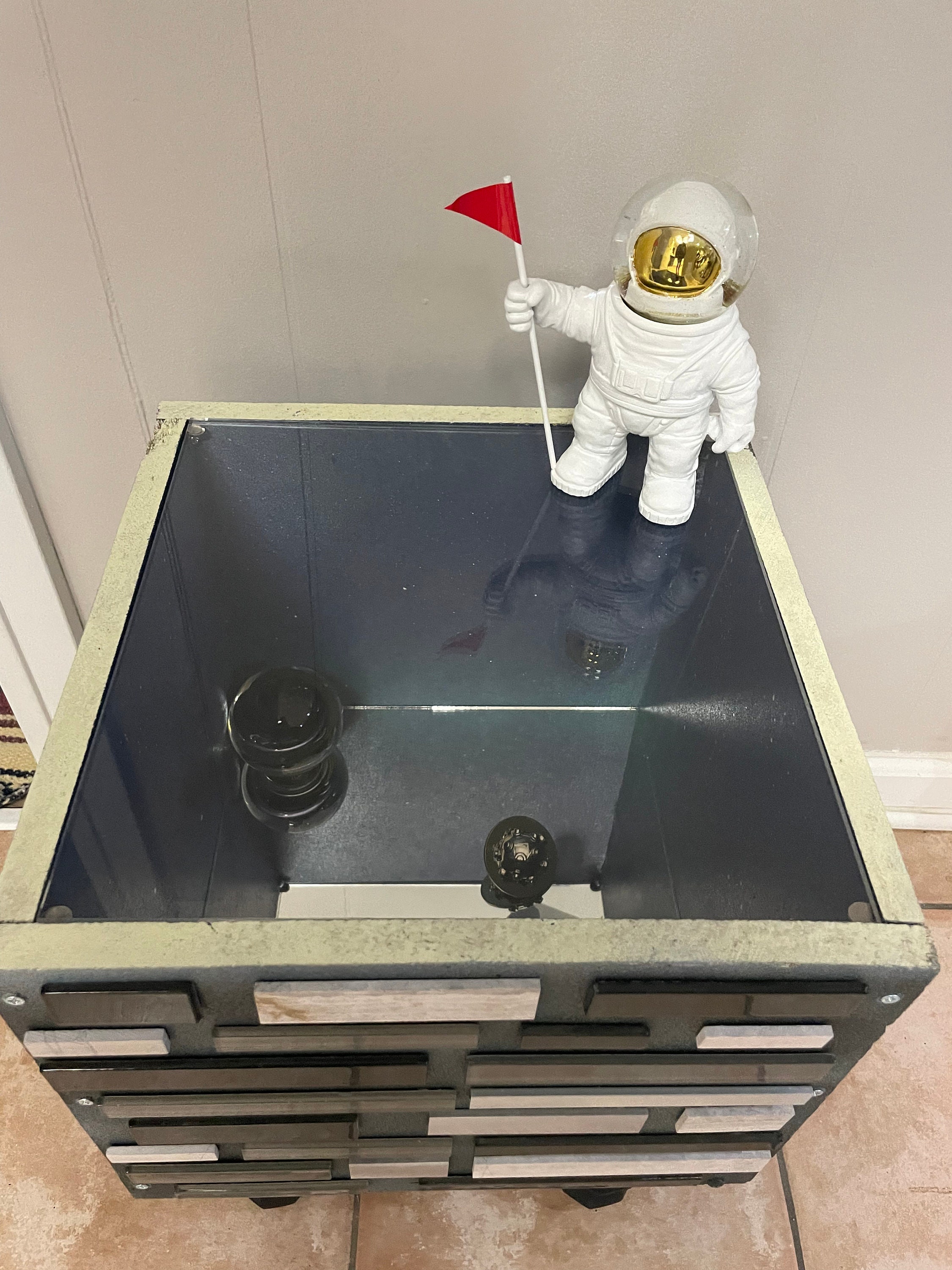 LED Display Table - Etsy