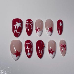 Red Star Press On Nails