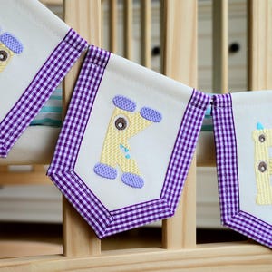 Banderín de bebé niño, letrero de puerta personalizado, letrero de anuncio de recién nacido, guirnalda infantil, banderín de guardería de género neutro, regalo para baby shower